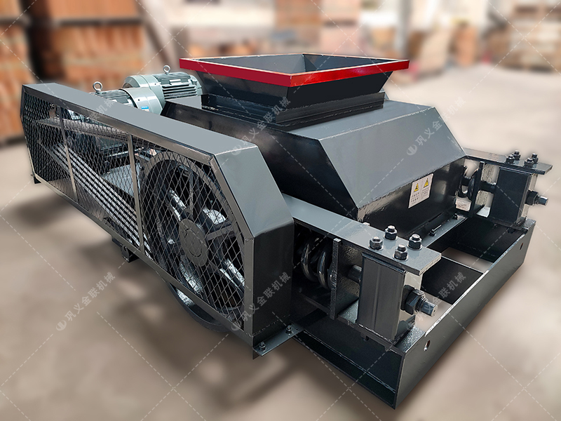 建筑垃圾處理為何首先選擇雙齒輥破碎機？這3個優(yōu)勢太明顯！